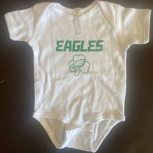 NWOT Philadelphia Eagles onesie in size 12 months